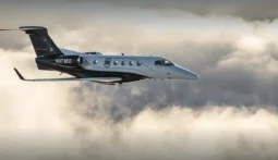Embraer Phenom 300