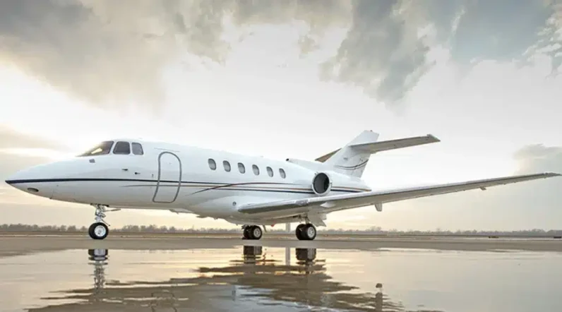 
								Hawker 800XP full									