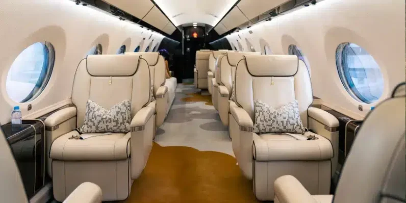 
								Gulfstream G650ER full									