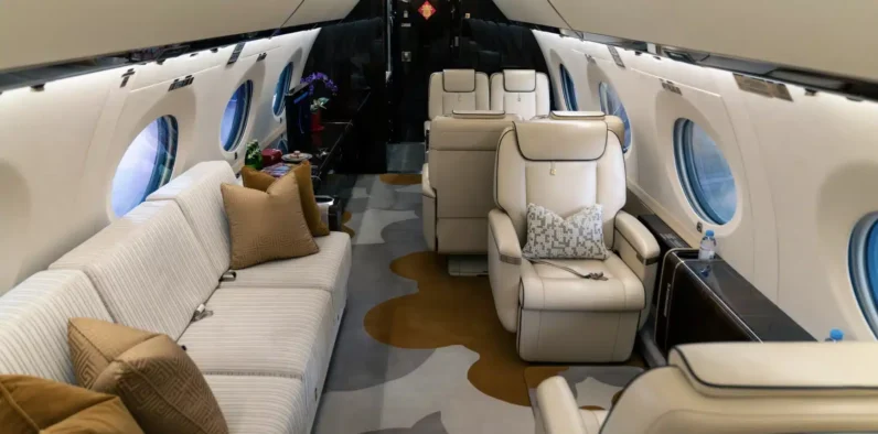 
								Gulfstream G650ER full									