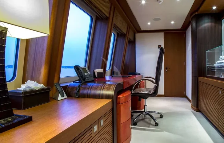 
								M/Y Sirocco Luxury Yacht Charter full									