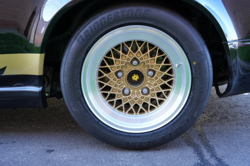 
								1976 Porsche 911 Carrera 3.0 full									