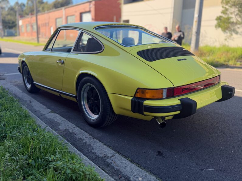 
								1977 Porsche 911 S full									