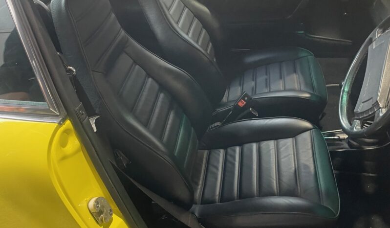 
								1977 Porsche 911 S full									