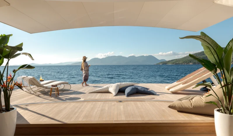 
								M/Y O’Pari Luxury Yacht Charter full									