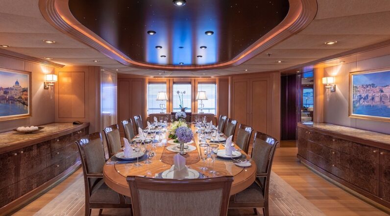 
								M/Y Laurel Luxury Yacht Charter full									