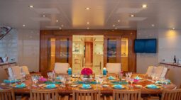 M/Y Laurel Luxury Yacht Charter