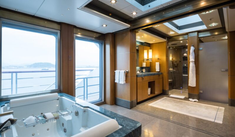
								M/Y Octopus Luxury Explorer Yacht Charter full									