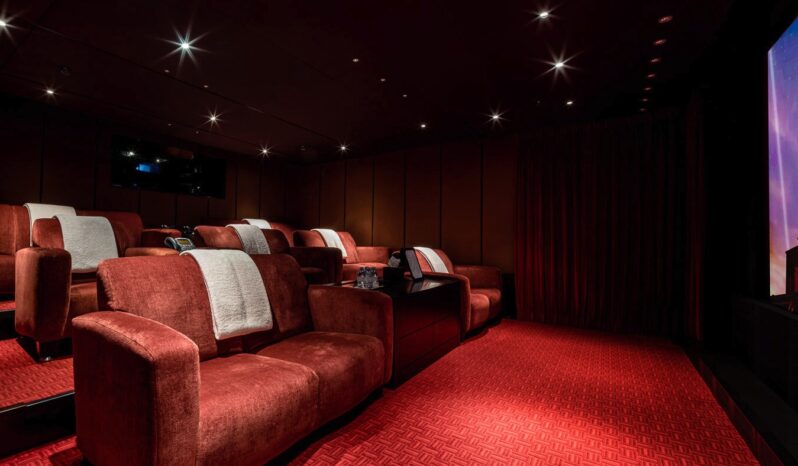
								M/Y Octopus Luxury Explorer Yacht Charter full									