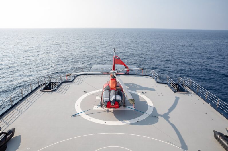 
								M/Y Octopus Luxury Explorer Yacht Charter full									