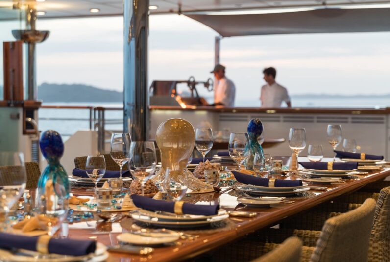 
								M/Y Octopus Luxury Explorer Yacht Charter full									
