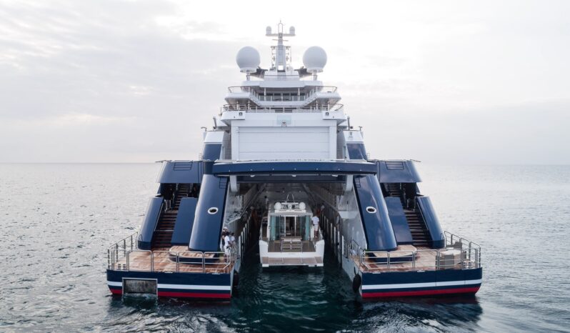 
								M/Y Octopus Luxury Explorer Yacht Charter full									