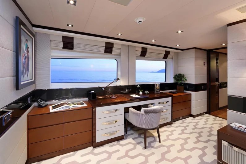 
								M/Y Aurelia Luxury Yacht Charter full									