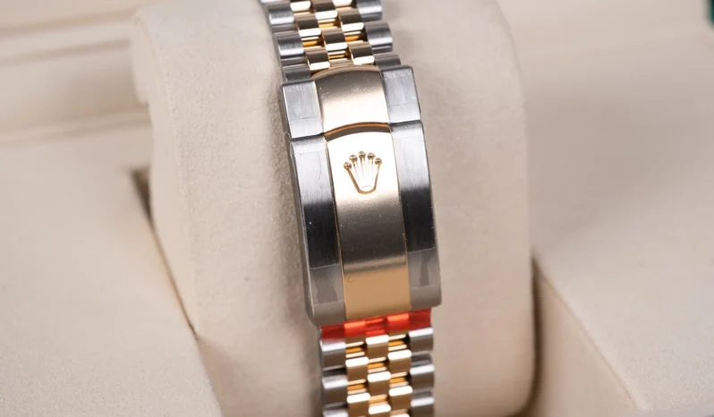 
								Rolex Datejust 36 126233vi full									