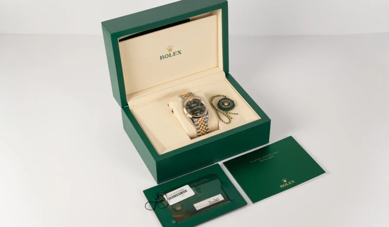 
								Rolex Datejust 36 126233vi full									
