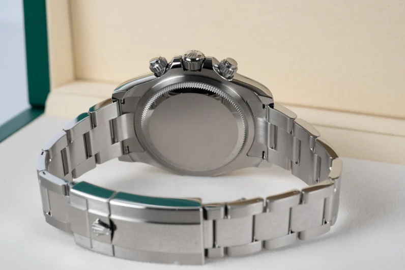 
								Rolex Daytona 126500LN full									