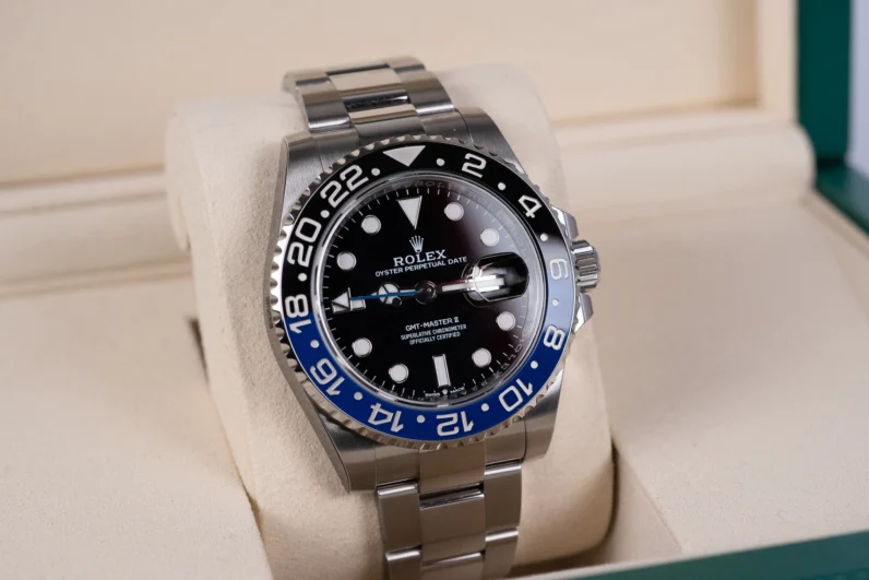 
								Rolex GMT-Master II 126710BLNR full									