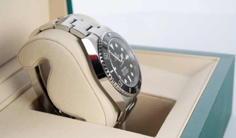 
								Rolex Submariner 124060 full									