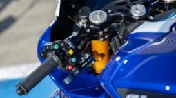 2025 Yamaha R1 Superbike track only