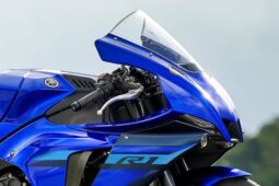 2025 Yamaha R1 Superbike track only