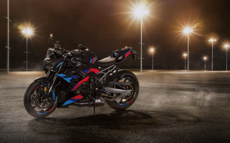
								2025 BMW M 1000 RR full									